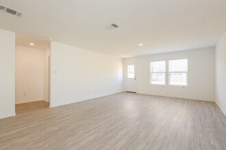 2714 Robles St in San Antonio, TX - Building Photo - Building Photo