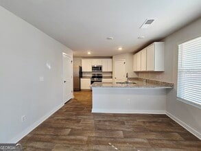 418 Sweetwood Ct in Lagrange, GA - Building Photo - Building Photo