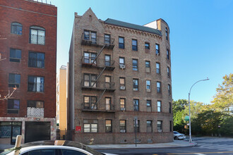 6901 Shore Rd in New York, NY - Building Photo - Building Photo