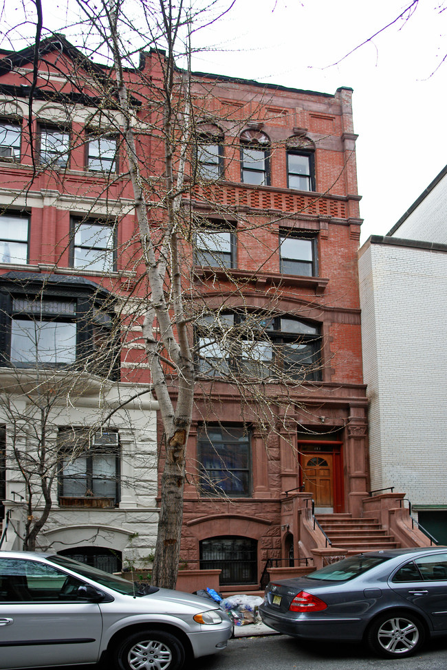 151 W 76th St in New York, NY - Building Photo - Building Photo