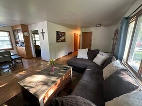 1207 Quebec Cir in Ames, IA - Building Photo - Building Photo