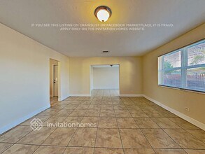 6491 SW 6th St in Pembroke Pines, FL - Foto de edificio - Building Photo