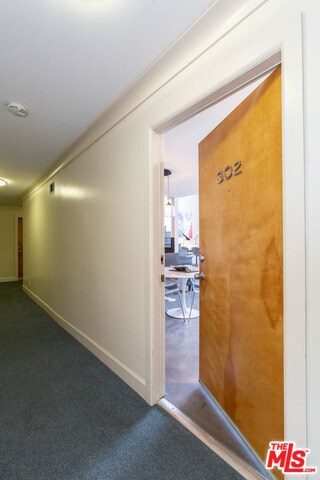 2221 Ocean Ave-Unit -302 in Santa Monica, CA - Building Photo - Building Photo