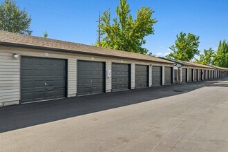 North Pointe in Corvallis, OR - Building Photo - Building Photo