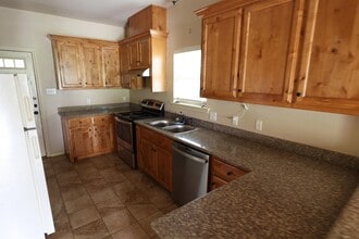 113 Summer Creek Dr in Longview, TX - Building Photo - Building Photo