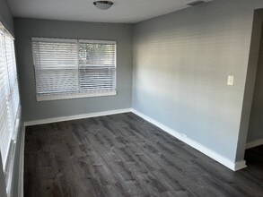4664 19th Ave S in St. Petersburg, FL - Building Photo - Building Photo