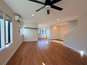 6277 SE 49th Ave in Portland, OR - Building Photo - Building Photo