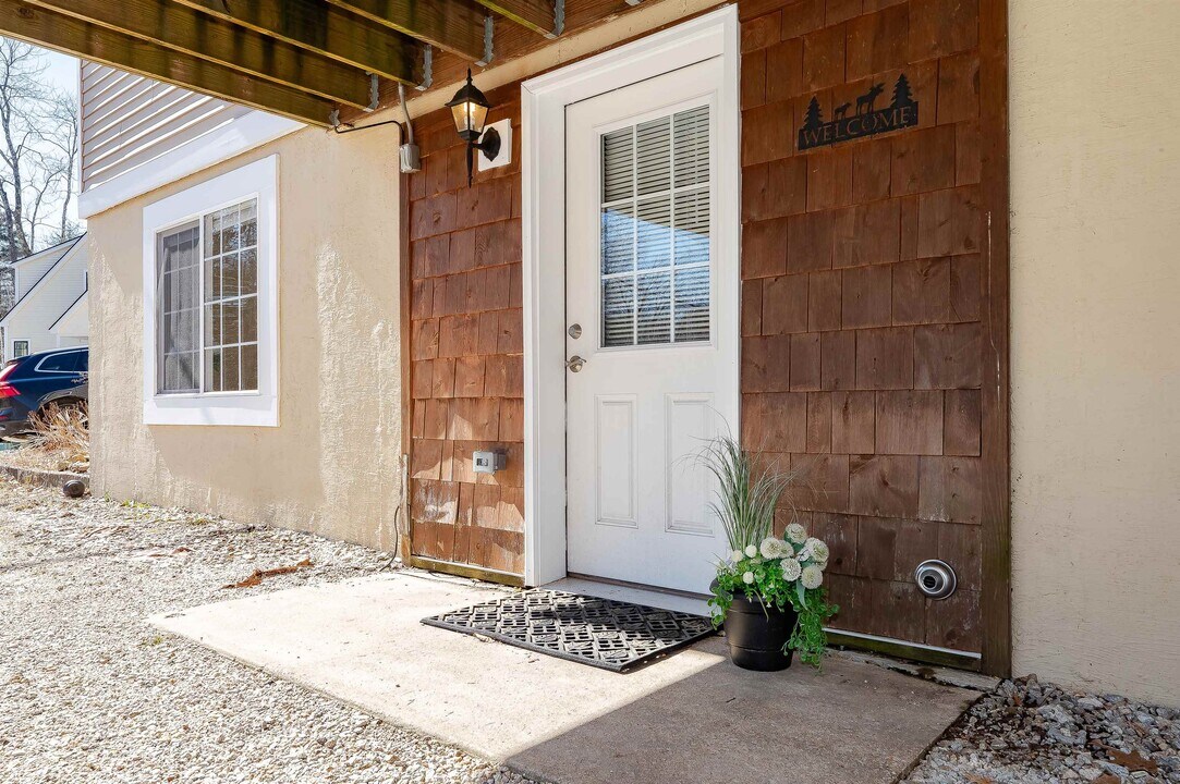 41 Bigelow Rd in Northwood, NH - Building Photo