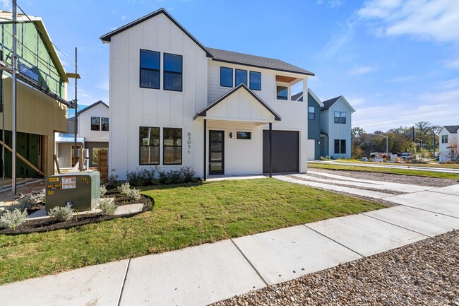 6305 Friendswood Dr-Unit -Unit 1 in Austin, TX - Building Photo - Building Photo