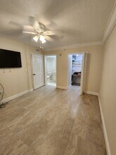 21000 SW 87th Ave in Cutler Bay, FL - Building Photo - Building Photo