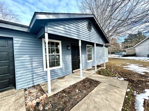 1474 Aspen Cir in Elkins, AR - Building Photo - Building Photo