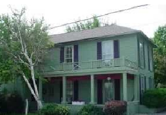 800 Michigan Rd in Burlington, IN - Foto de edificio