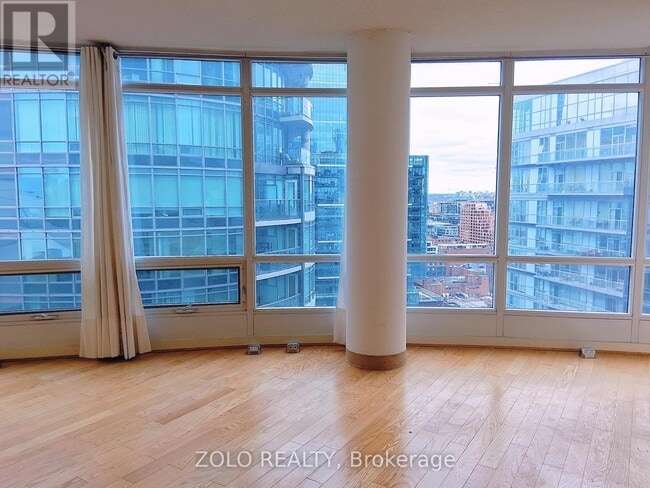 property at 361-3361 Front St W