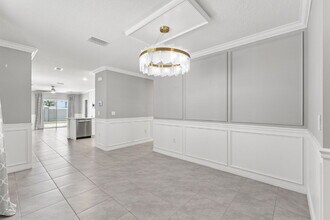 31130 Penny Surf Lp in Wesley Chapel, FL - Foto de edificio - Building Photo