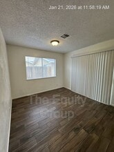 2732 S Sallee Ct in Visalia, CA - Building Photo - Building Photo