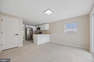 431 Logan Ave in Glenside, PA - Building Photo - Building Photo