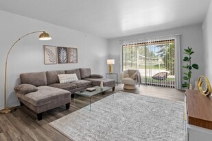 Dover Hills Apartments in Kalamazoo, MI - Building Photo