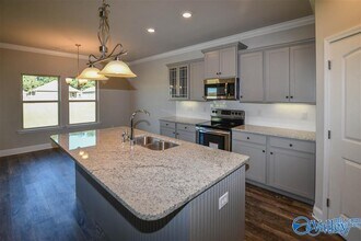 6508 Moon Crest Ln NW in Huntsville, AL - Building Photo - Building Photo