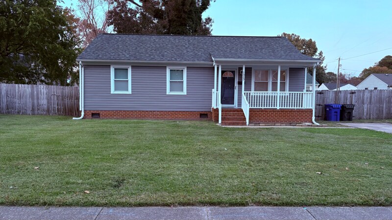 173 Gillis Rd in Portsmouth, VA - Building Photo