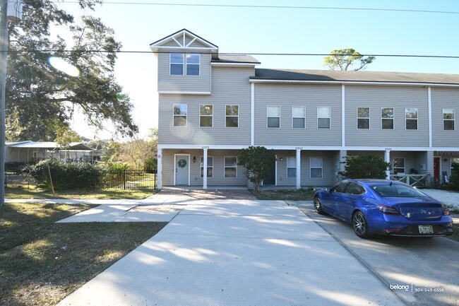 property at 87229 Lents Rd