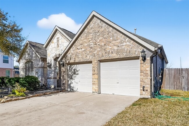 5115 Field Briar Ln in Sugar Land, TX - Building Photo - Building Photo