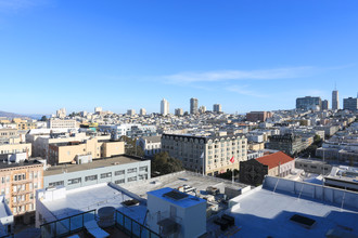 1700 California Street in San Francisco, CA - Foto de edificio - Building Photo