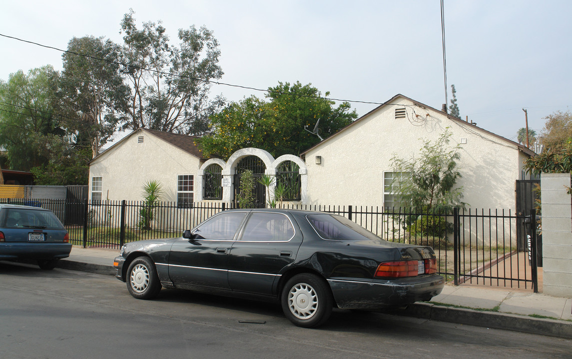 5645 Fair Ave in North Hollywood, CA - Foto de edificio