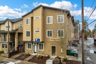 The Ponderosa in Eugene, OR - Building Photo
