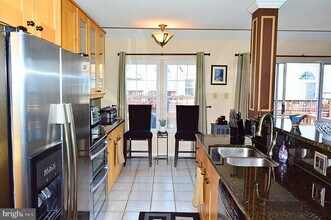 7027 Bentley Mill Pl in Alexandria, VA - Building Photo - Building Photo