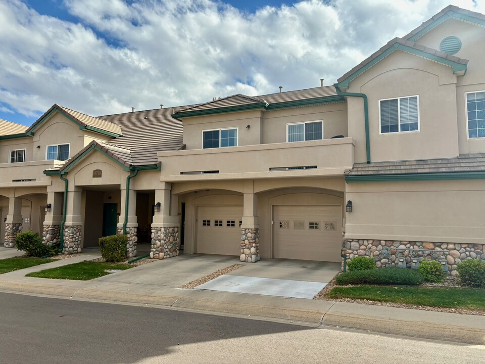 10710 Eliot Cir in Westminster, CO - Foto de edificio