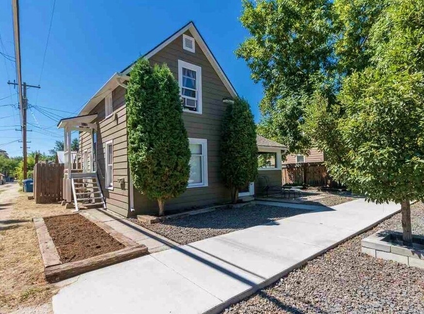 913-913 W Alturas St in Boise, ID - Foto de edificio