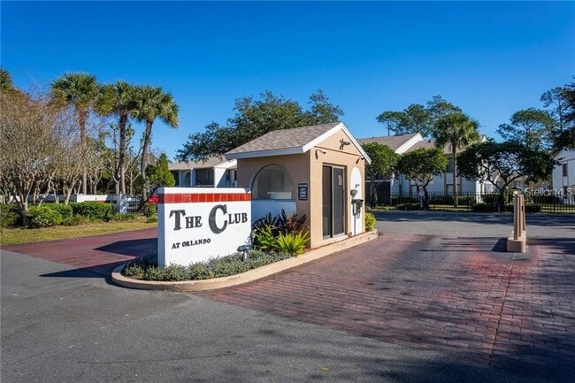 8209 Sun Spring Cir in Orlando, FL - Building Photo - Building Photo