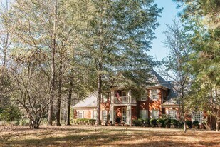 565 Schaeffer Loop in Eads, TN - Building Photo