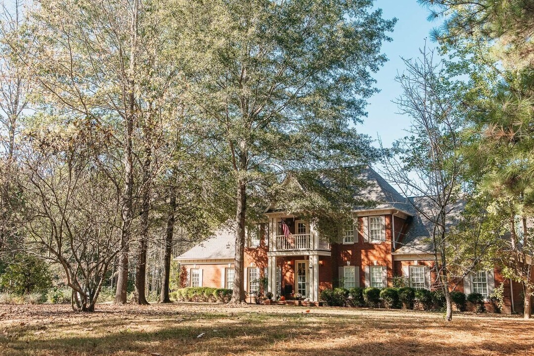 565 Schaeffer Loop in Eads, TN - Building Photo