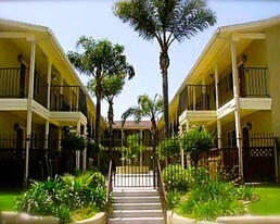 312 J Ave in National City, CA - Building Photo