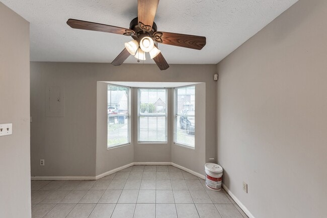 8541 Westchester Dr in Douglasville, GA - Building Photo - Building Photo