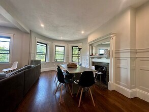 1855 Beacon St in Brookline, MA - Building Photo - Building Photo