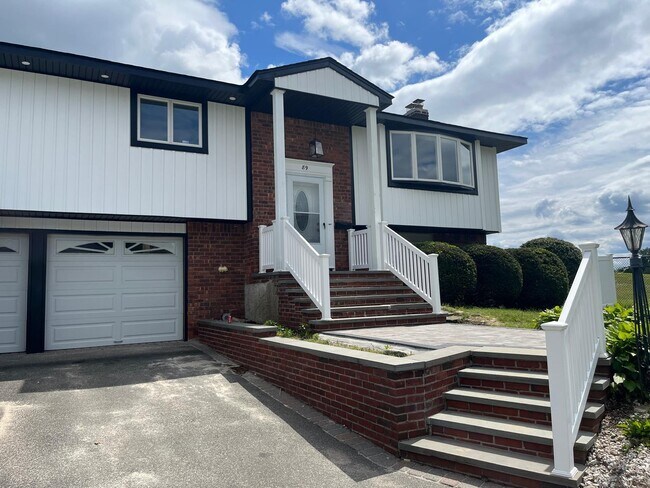 property at 89 Harvest Ln
