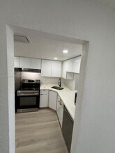 2655 NW 60th Way in Sunrise, FL - Building Photo - Building Photo