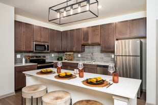 Arlington Farms in Greenwood, IN - Building Photo