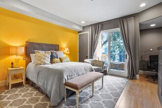 16123 Sunset Blvd in Los Angeles, CA - Building Photo - Building Photo