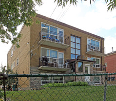 561 Birchmount Rd Apartments