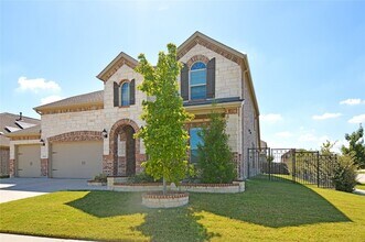 10021 Farmland Dr, Unit 38 in Frisco, TX - Building Photo - Building Photo