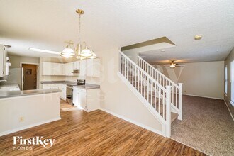 1618 Richland Hills Dr in San Antonio, TX - Building Photo - Building Photo