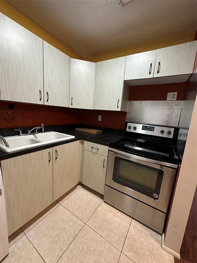 11622 Royal Palm Blvd, Unit 11622 in Coral Springs, FL - Building Photo - Building Photo