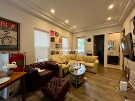 24 Washburn St, Unit 1 in Boston, MA - Building Photo