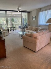 15191 Cedarwood Ln in Naples, FL - Building Photo - Building Photo