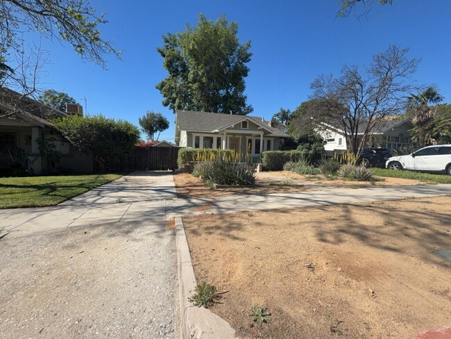 4444 9th St in Riverside, CA - Building Photo - Building Photo
