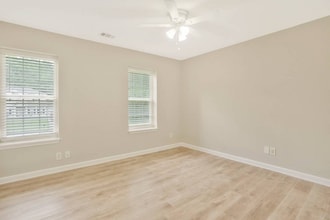4003 Melvin Dr SW in Atlanta, GA - Building Photo - Building Photo