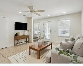 8631 Marlin Pl in Panama City Beach, FL - Building Photo - Building Photo